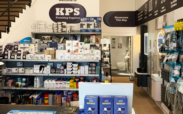 01 - Knaresborough Plumbing Supplies - Trade Counter Desk